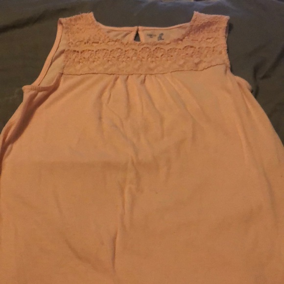 Sleeveless shirt - Picture 2 of 4